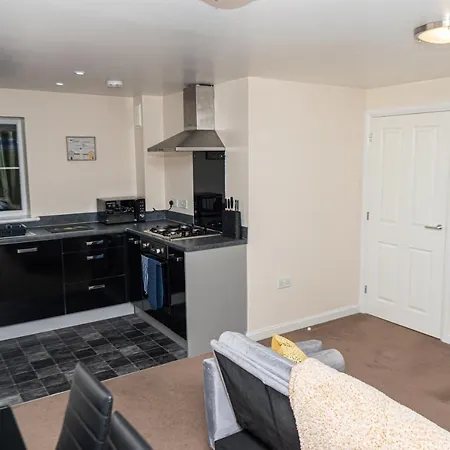 Pleasant Coach House With Garage Southmead Apartment *